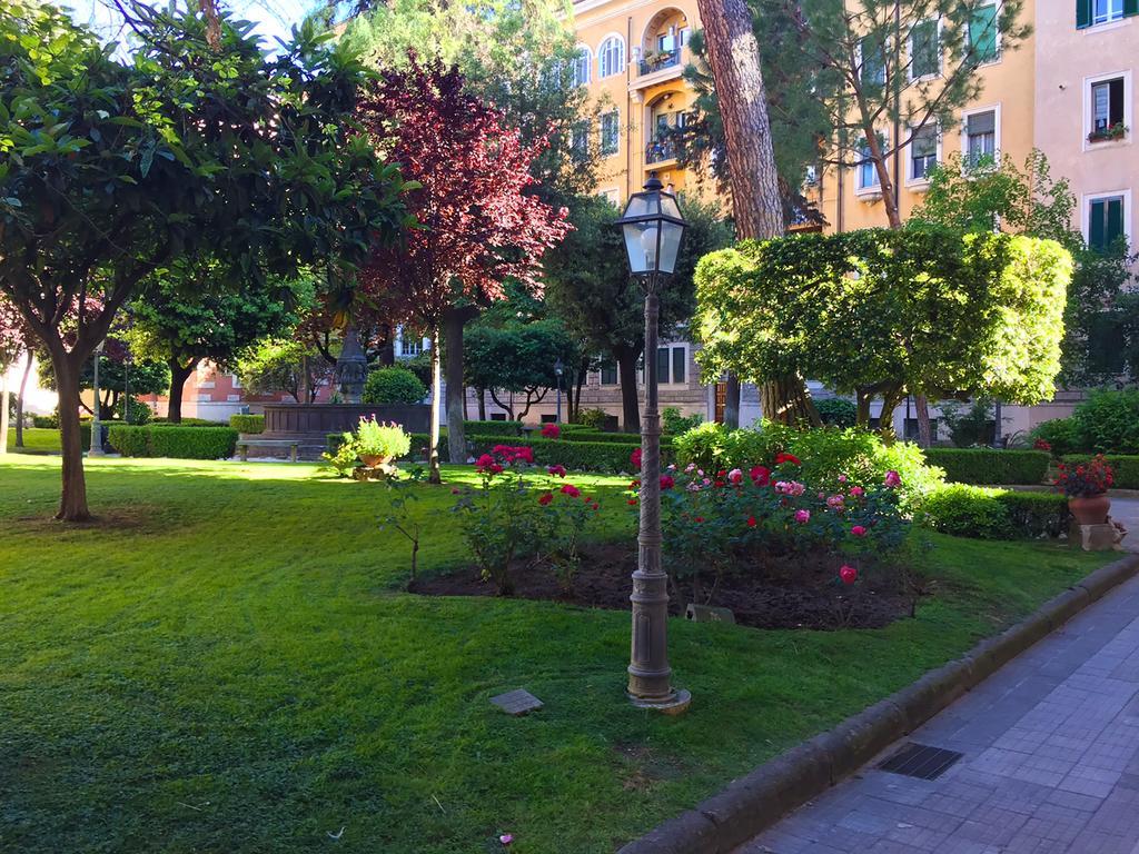 Moonlight Suite Roma Exterior foto